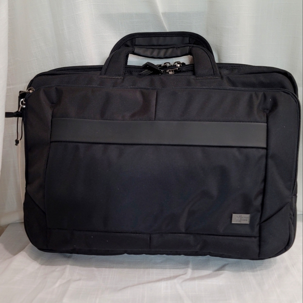NWT Case Logic 15.6" Black Laptop Bag